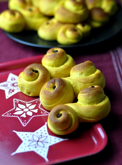 lussekatt-swedish-saffron-rolls-1