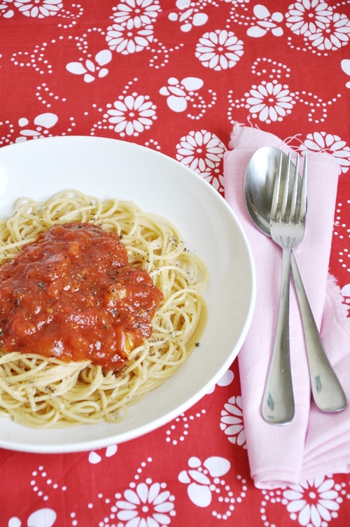 spaghetti-with-homemade-tomato-sauce-1