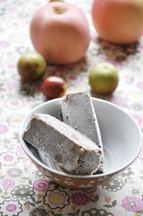 cinnamon-apple-almond-energy-bar-1