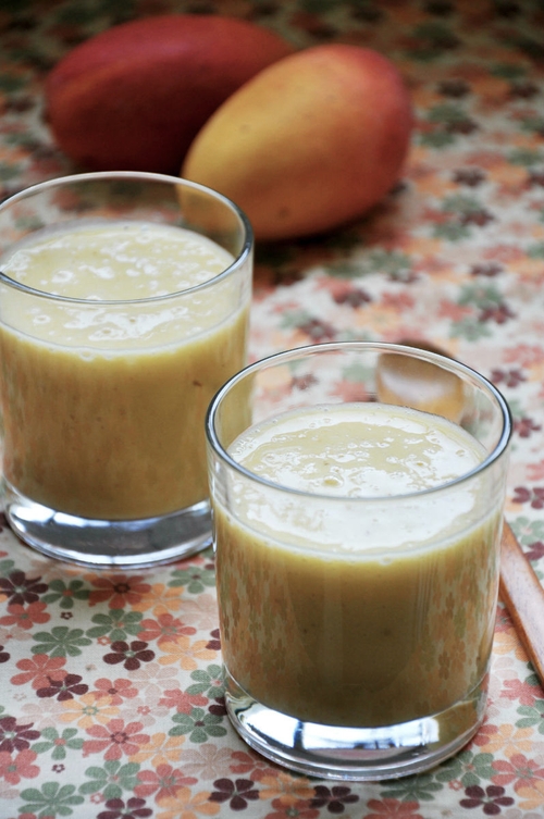 banana-mango-orange-smoothie-1